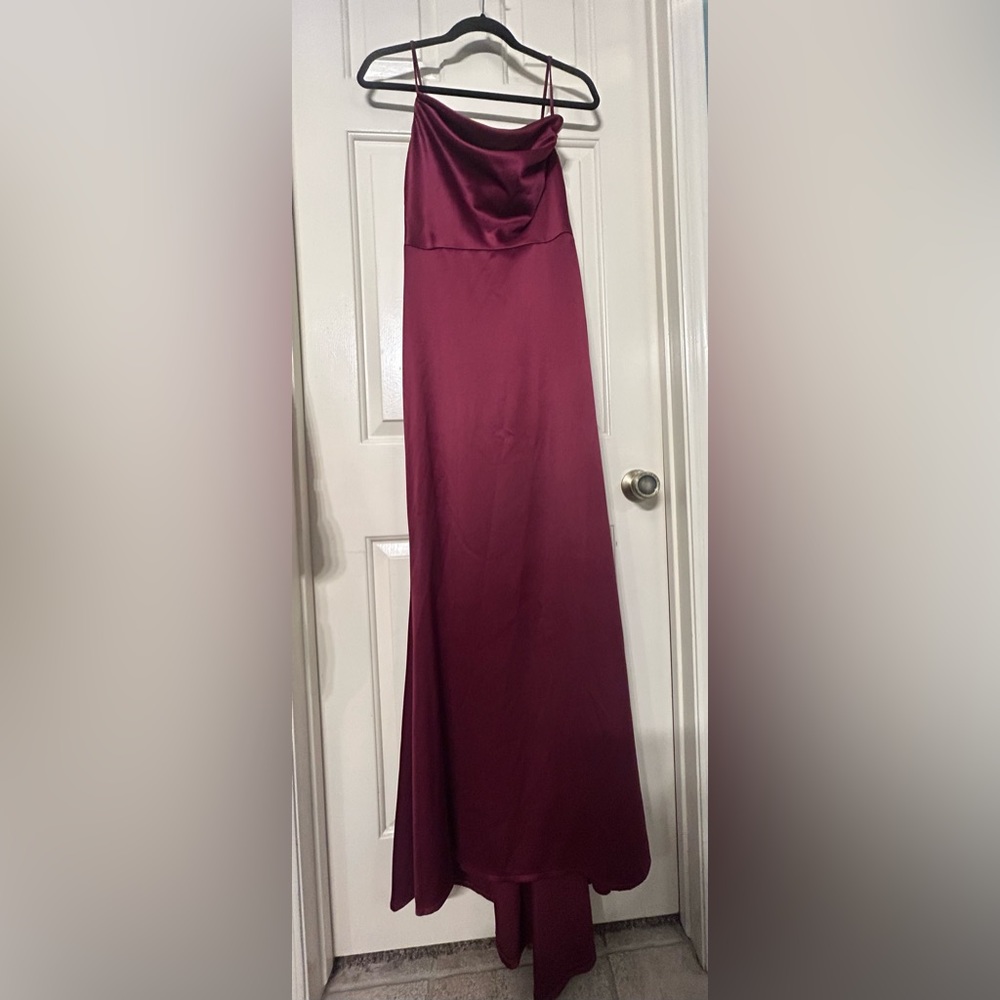 Elegant Burgundy Evening Gown
